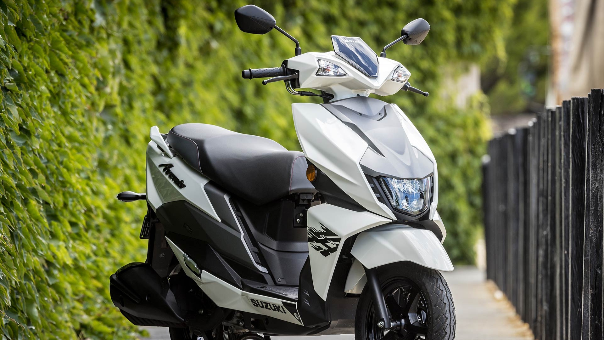 Experience the Thrill and Style of the Suzuki Avenis 125 A Scooter That Moves with You