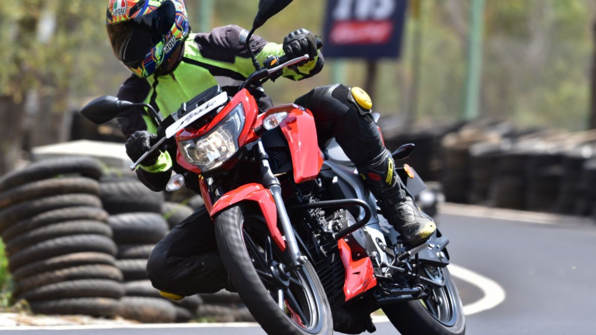 The Power of Thrill and Style TVS Apache RTR 160 4V 