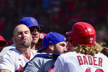 MLB the world is reacting to Pete Alonso, Cardinals drama