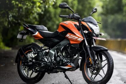 Bajaj Pulsar NS125 mileage, price, features and engine specification