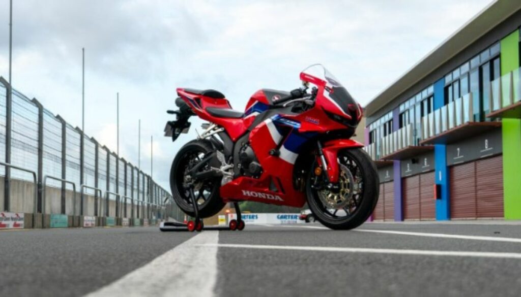 New Honda CBR 300R