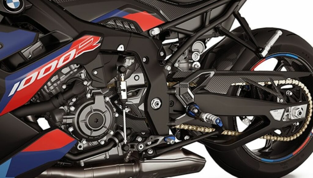 2023 BMW M 1000 R