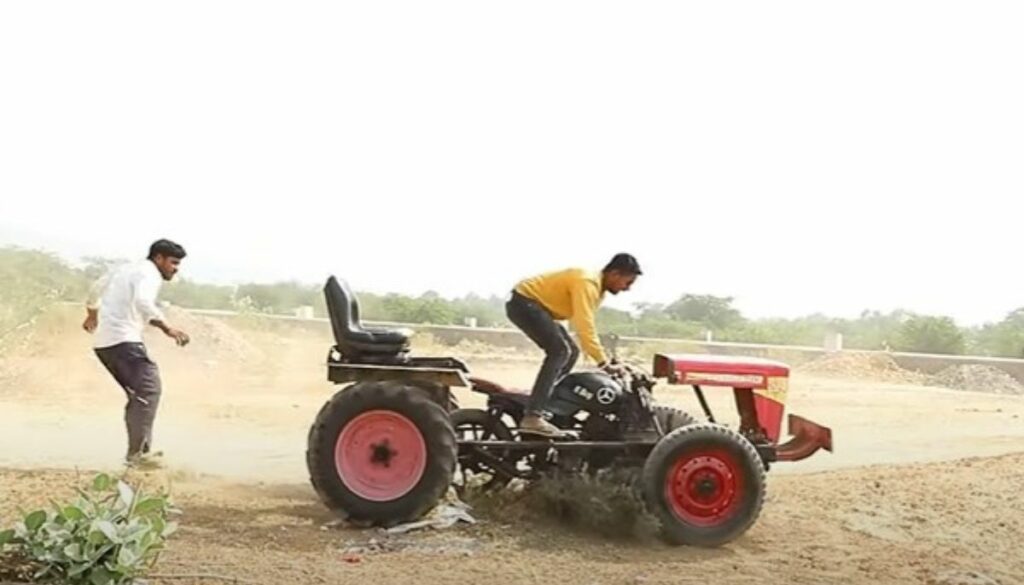 Bajaj Pulsar Modified Mini Tractor