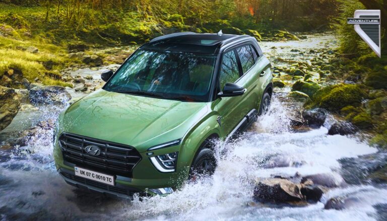 Diwali Offer Hyundai Cars जिसे देख शोरुम के बहार कतारें