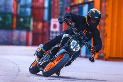 KTM Duke 390 Top Speed