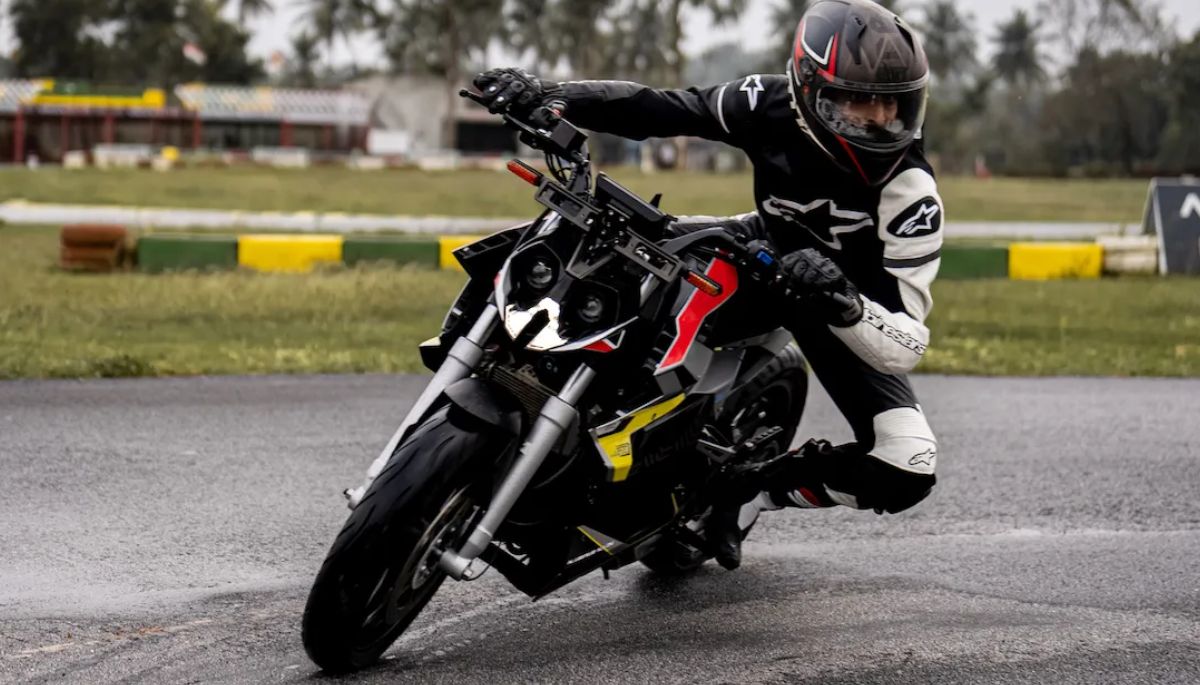 Orxa Mantis Electric Motorcycle 5