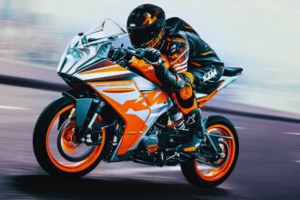 KTM RC 200 Sports Bike