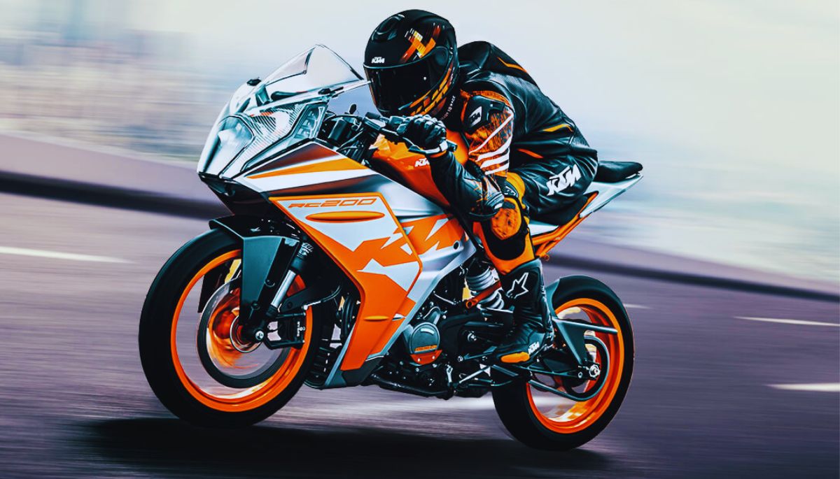 KTM RC 200 Sports Bike