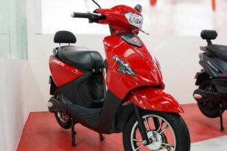 Hero Electric AE 75 ,इस नए इलेक्ट्रिक स्कूटर को बनाएं फैमिली स्कूटर, सिर्फ 10000 देकर ले जाए घर, जानिए पूरी जानकारी