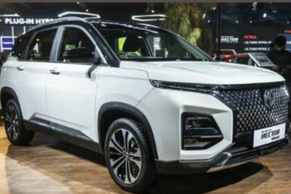 MG Hector plus Price