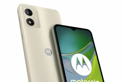 New Year Offer Motorola E13