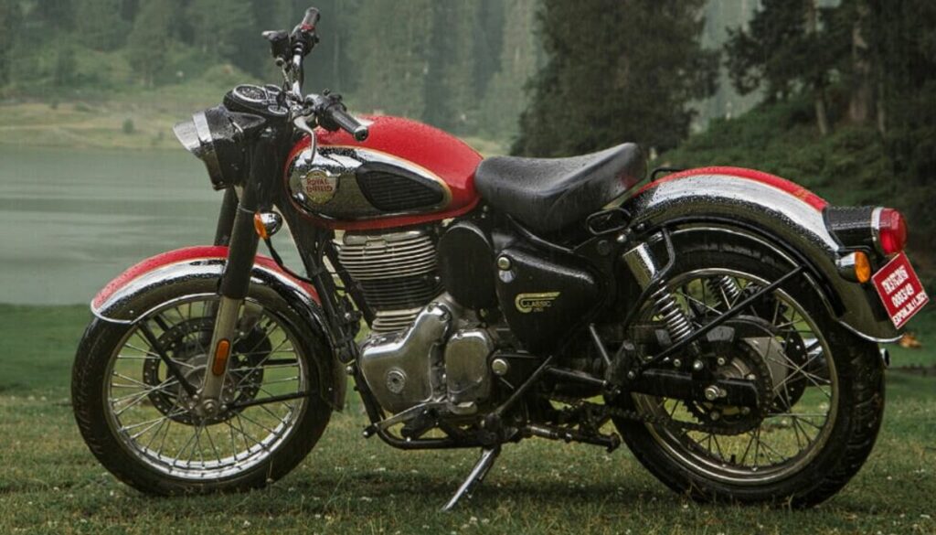 Royal Enfield Classic 350 on road price