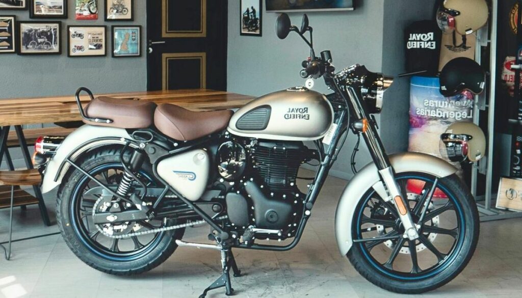 Royal Enfield Classic 350 Emi Plan (New Year offer)