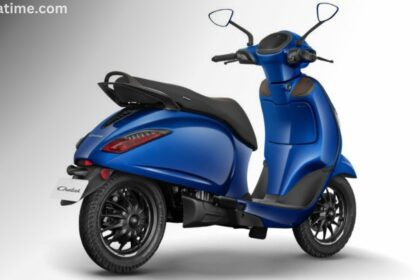 Bajaj Chetak Premium 2024