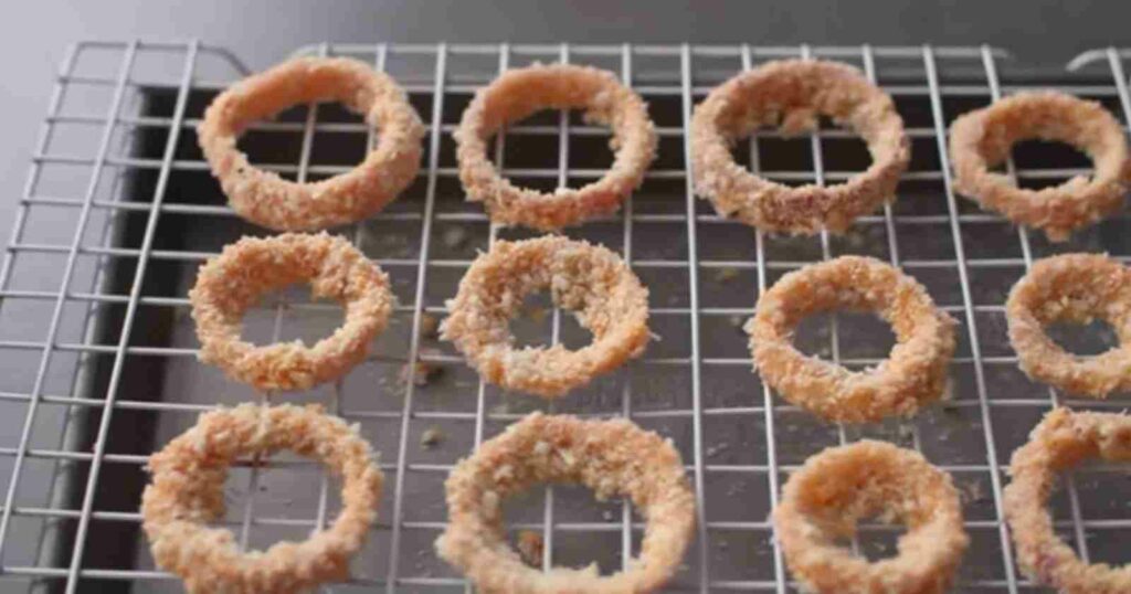 Crispy Onion Rings Recipe in Hindi: Make breakfast even more delicious with this recipe