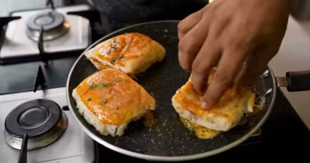 Soya Keema Pav Recipe: स्वादिष्ट नास्ते का एक और रूप सोया कीमा पाव बनाकर घर पर करें सभी को सरप्राइस