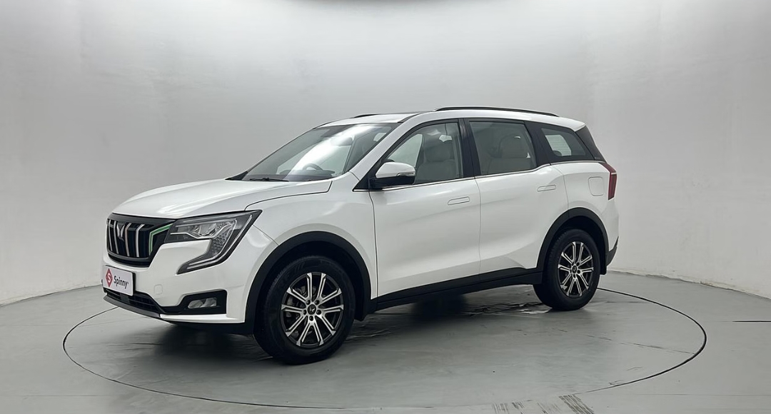 Mahindra XUV700 एक पावरफुल स्टाइलिश और फीचर लोडेड SUV जो दिल जीत ले