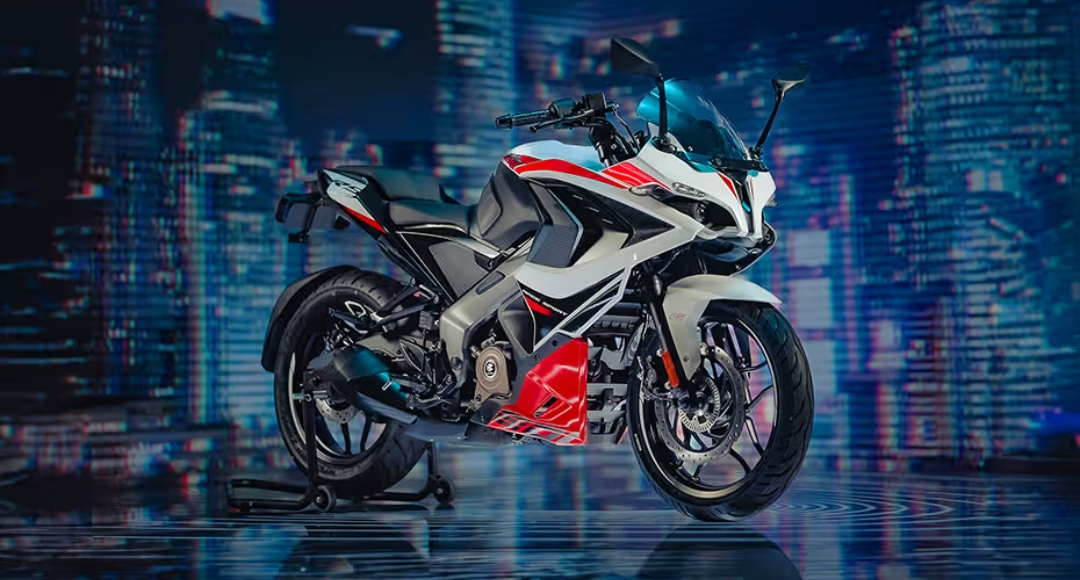 Bajaj Pulsar RS200 कम कीमत में स्पोर्ट्स बाइक का दमदार अनुभव