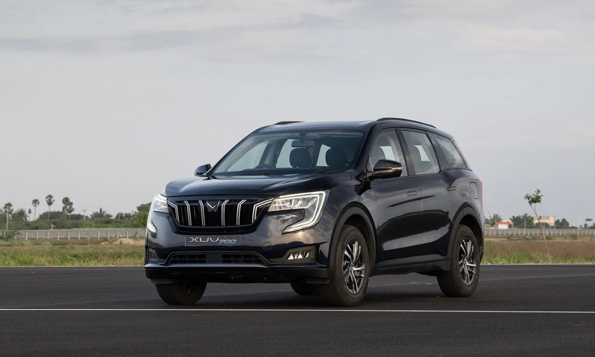 Mahindra XUV700, दमदार इंजन, शानदार माइलेज और अनबिटेबल सेफ्टी