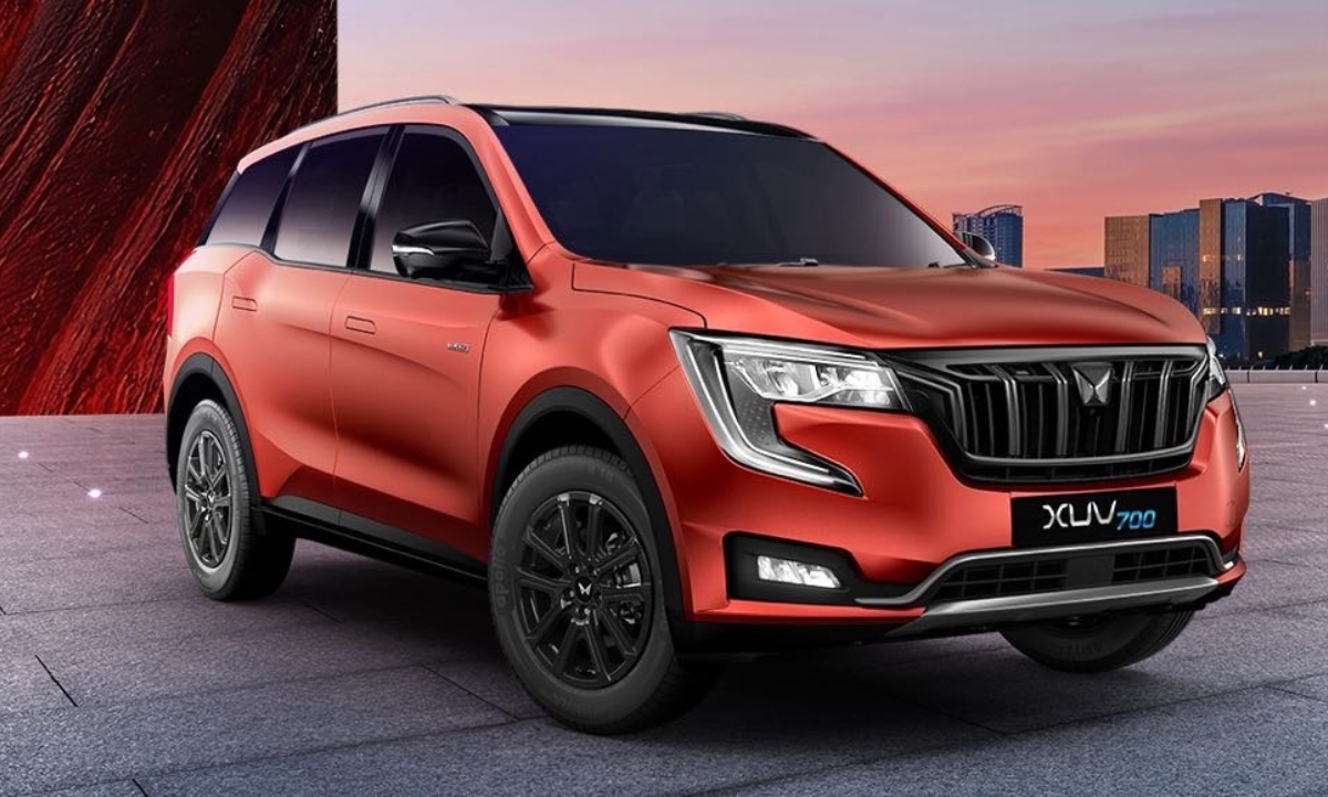 Mahindra XUV700, हाईटेक फीचर्स और दमदार इंजन का जबरदस्त मेल