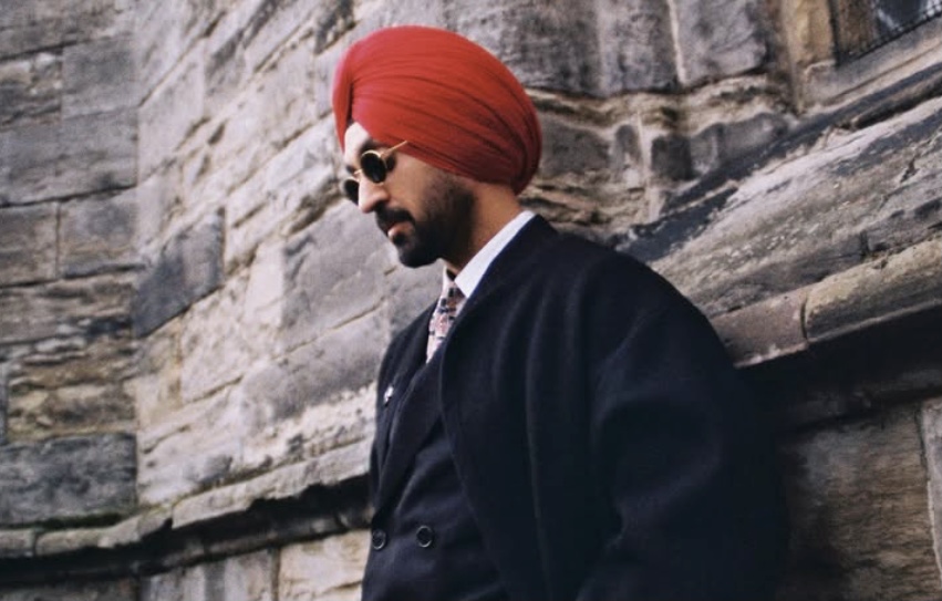 Diljit Dosanjh Net Worth; पहली सेलरी ₹3000 मिलीं और आज है करोड़ों की सम्पत्ति के मालिक! दिलजीत दोसांझ 2 Diljit Dosanjh