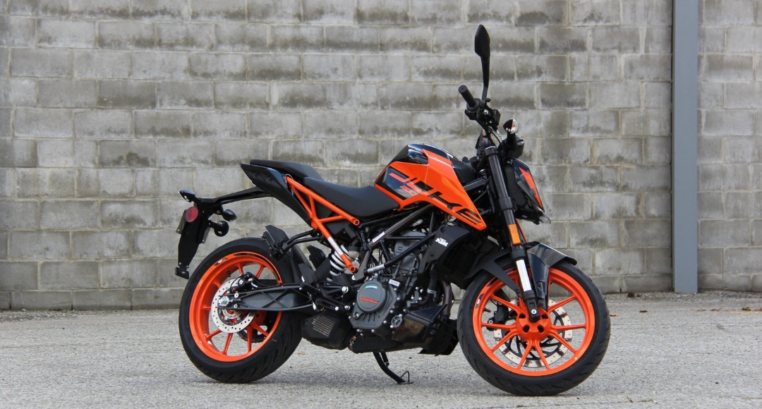 KTM 200 Duke यूथ की पहली पसंद पावर और परफॉर्मेंस का दमदार कॉम्बो